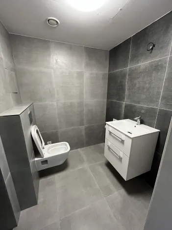 Pronájem bytu 2+kk, Hluboká nad Vltavou, Potoční, 57 m2