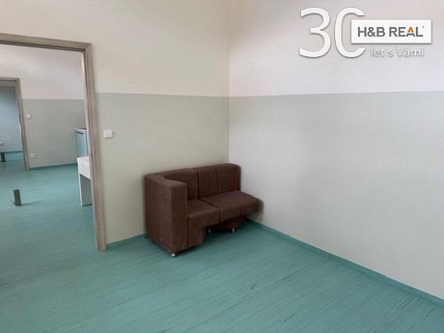 Pronájem komerční, Vsetín, 200 m2