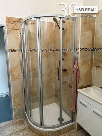 Pronájem komerční, Vsetín, 200 m2