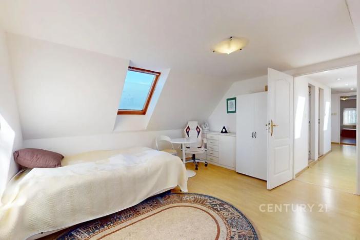 Prodej rodinného domu, Loket, 261 m2