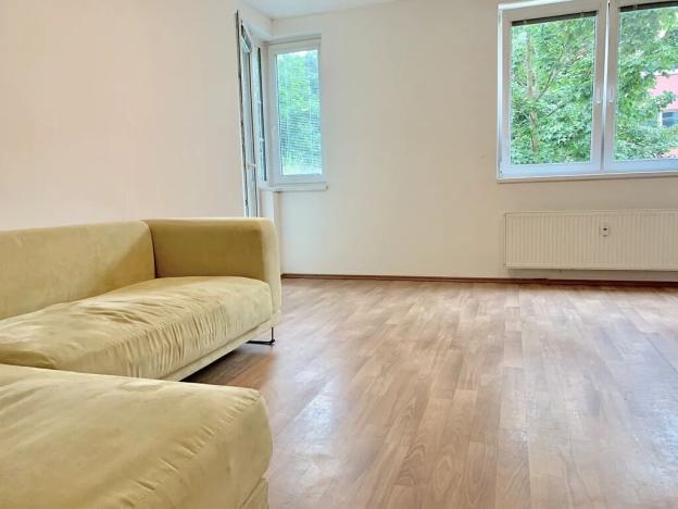 Prodej bytu 2+kk, Praha - Troja, Hnězdenská, 48 m2