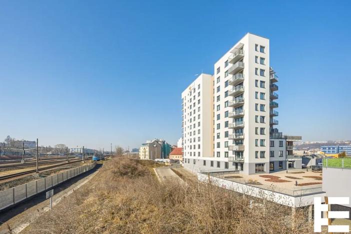 Pronájem bytu 2+kk, Praha - Vysočany, Čerpadlová, 60 m2