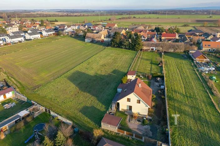 Prodej pozemku pro bydlení, Hlízov, 3636 m2