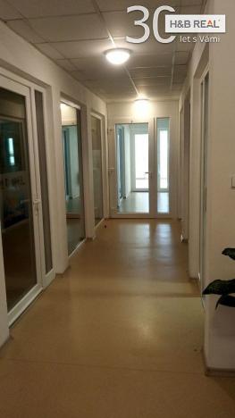 Pronájem obchodního prostoru, Hranice, 195 m2