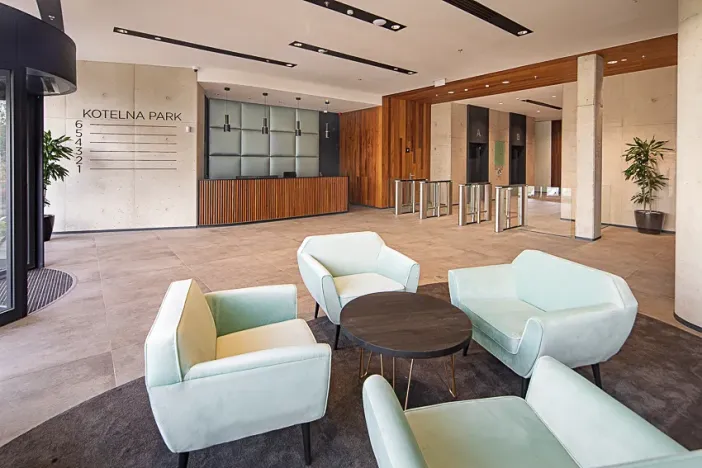 Pronájem kanceláře, Praha - Radlice, Radlická, 1000 m2