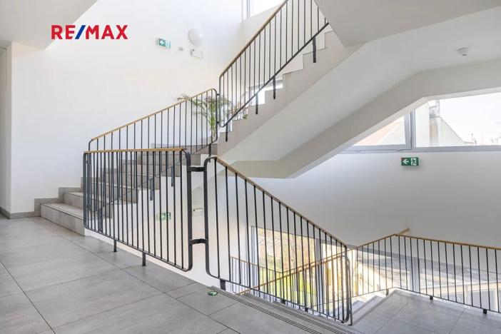 Prodej bytu 2+kk, Praha - Strašnice, Limuzská, 52 m2