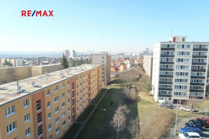 Pronájem bytu 2+kk, Praha - Malešice, U krbu, 51 m2