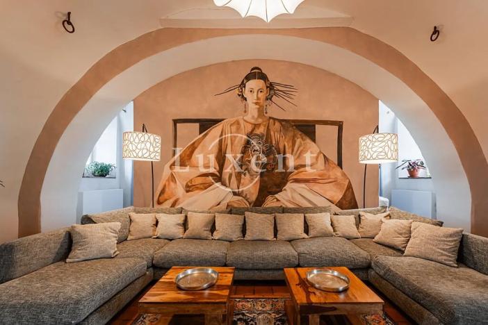 Prodej domu, Hluboká nad Vltavou, 1114 m2