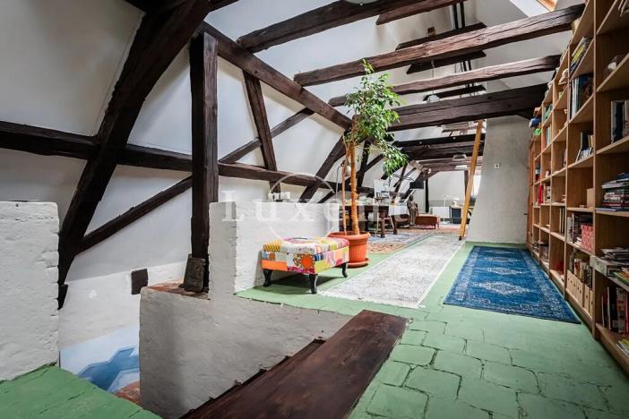 Prodej domu, Hluboká nad Vltavou, 1114 m2