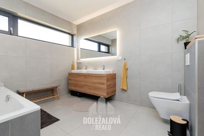 Prodej rodinného domu, Luka nad Jihlavou, Za Dvorem, 193 m2