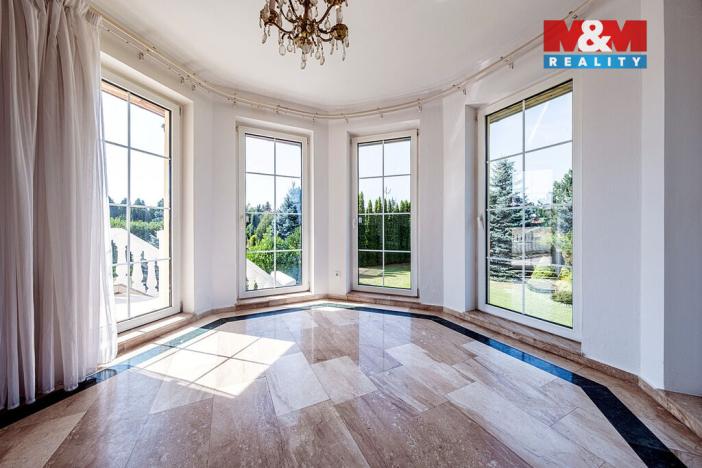 Pronájem rodinného domu, Říčany - Radošovice, Mozartova, 395 m2