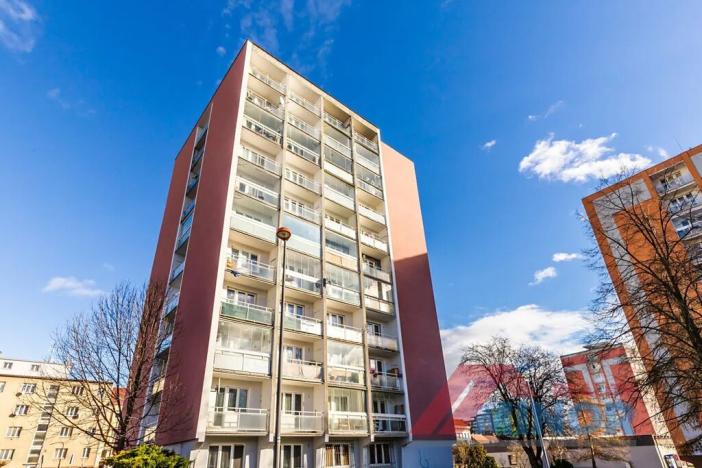 Pronájem bytu 1+1, Slaný, Stehlíkova, 34 m2