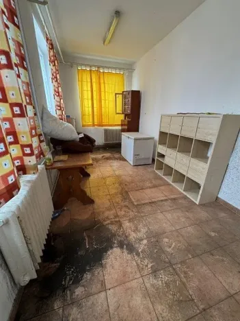 Dražba výrobních prostor, Chrast, Osady Ležáků, 4782 m2