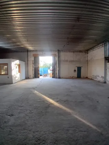 Pronájem skladu, Znojmo, Dobšická, 200 m2