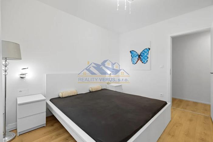 Pronájem bytu 3+kk, Beroun, U Židovského hřbitova, 77 m2