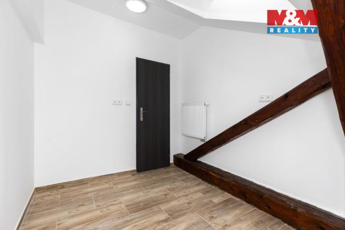 Pronájem bytu 3+1, Pardubice - Bílé Předměstí, Dašická, 80 m2