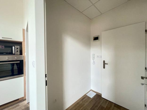 Pronájem bytu 1+kk, Staré Hradiště, U Pošty, 24 m2