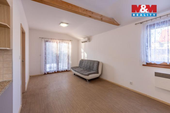 Prodej pozemku pro bydlení, Jesenice, Průmyslová, 700 m2