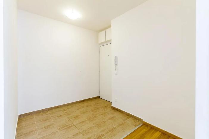 Pronájem bytu 2+1, Praha - Smíchov, Podbělohorská, 41 m2