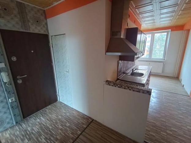 Prodej bytu 2+1, Chomutov, Skalková, 60 m2