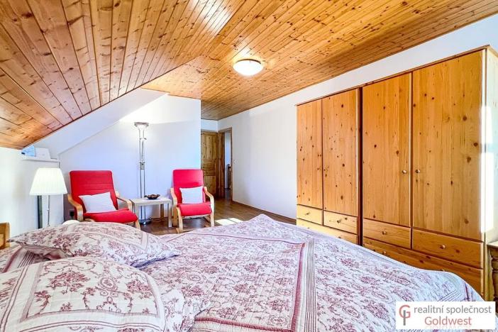 Prodej rodinného domu, Cvikov, 210 m2