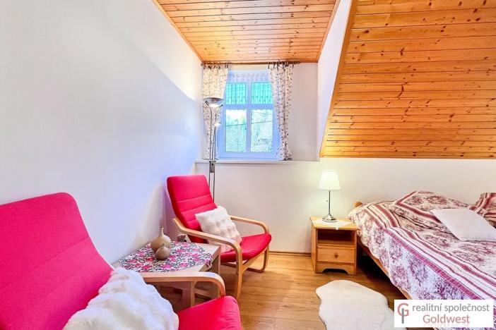 Prodej rodinného domu, Cvikov, 210 m2