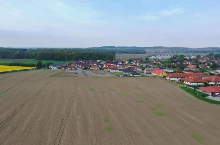 Prodej komerčního pozemku, České Meziříčí, Osvobození, 20620 m2