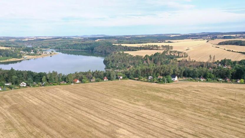 Prodej pole, Líšťany, 19347 m2