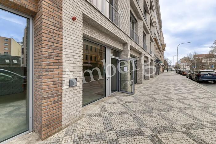 Pronájem bytu 1+kk, Praha - Karlín, Křižíkova, 34 m2