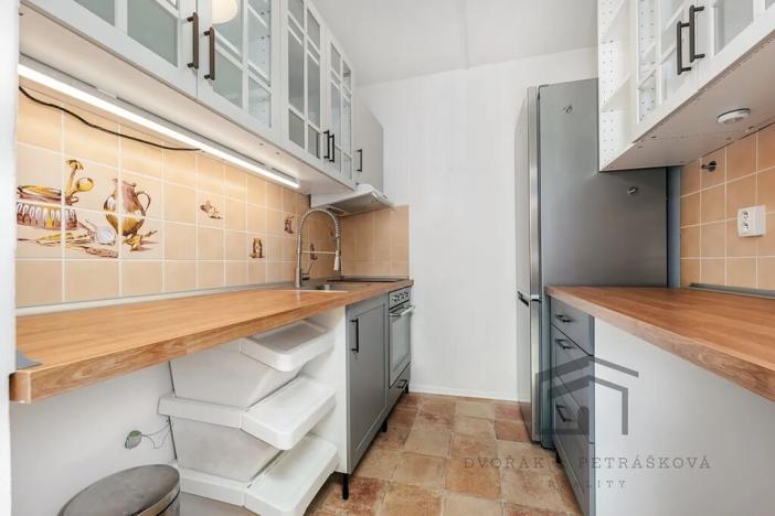 Pronájem bytu 2+kk, Praha - Ruzyně, Žukovského, 47 m2