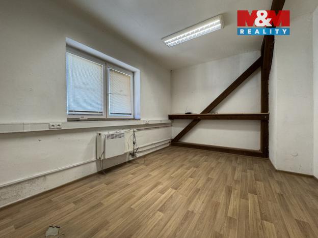 Pronájem kanceláře, Bechyně, Písecká, 251 m2