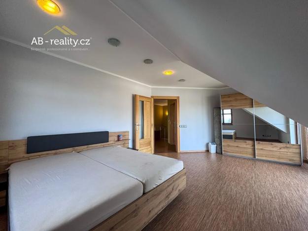 Prodej rodinného domu, Háj u Duchcova, Ke Knížáku, 243 m2