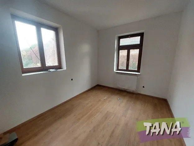 Prodej rodinného domu, Nové Dvory, Masarykovo nám., 120 m2