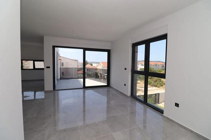 Prodej bytu 4+kk, Brodarica, Chorvatsko, 110 m2