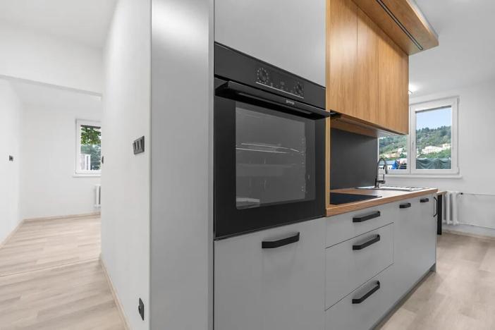 Pronájem bytu 2+1, Vsetín, Jiráskova, 57 m2