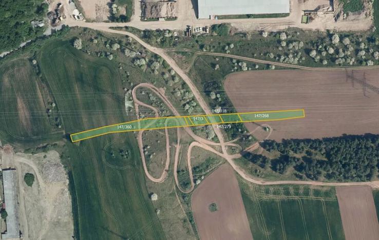 Prodej pole, Uhy, 55932 m2