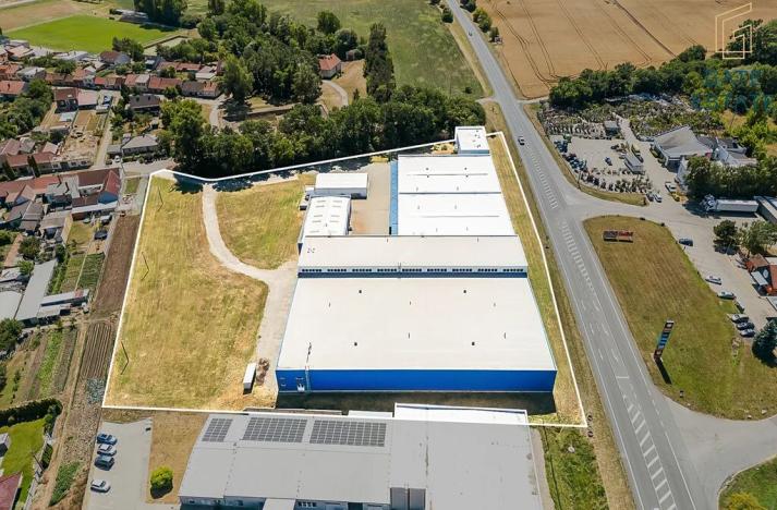 Pronájem výrobních prostor, Hrušky, Na aleji, 6941 m2