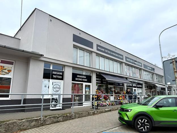 Pronájem obchodního prostoru, Kopřivnice, Štefánikova, 37 m2