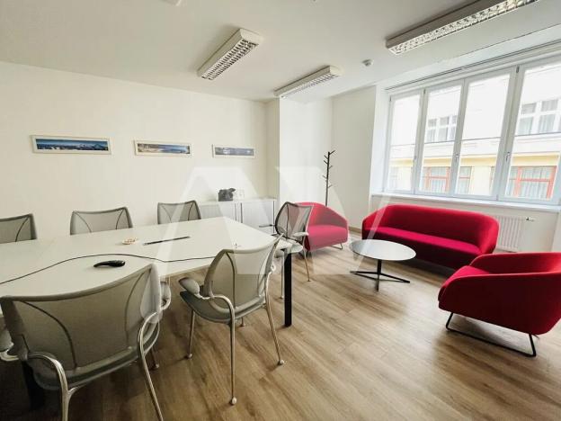 Pronájem kanceláře, Praha - Staré Město, Rybná, 150 m2