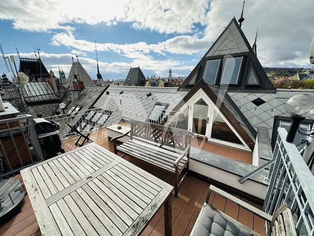 Pronájem kanceláře, Praha - Josefov, Pařížská, 222 m2