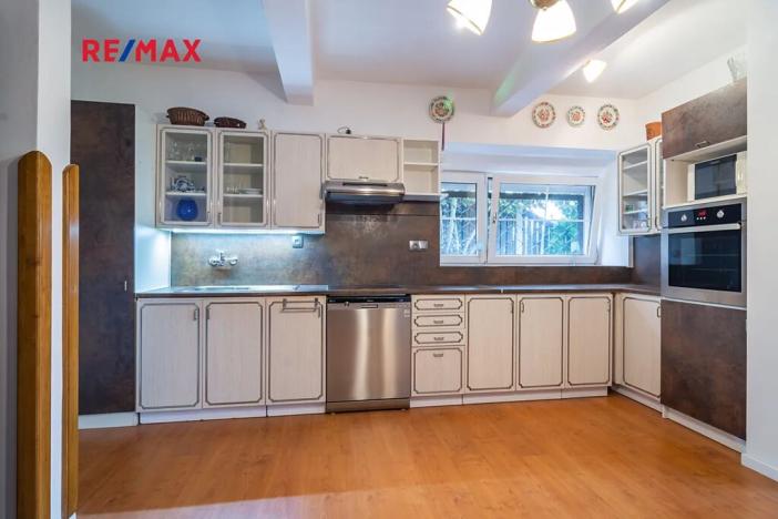 Prodej vily, Slaný, Máchova, 352 m2