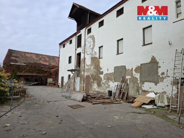 Prodej činžovního domu, Jaroslavice, Náměstí, 420 m2