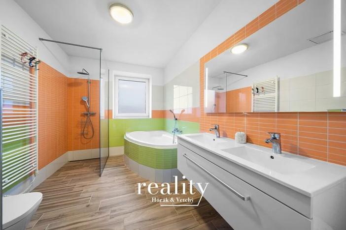 Pronájem rodinného domu, Únanov, 197 m2