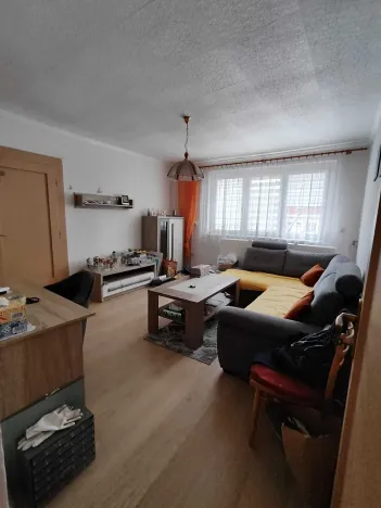 Prodej bytu 3+1, Ostrov, Seifertova, 60 m2