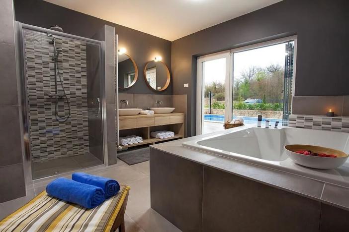 Prodej rodinného domu, Dobrinj, Chorvatsko, 185 m2