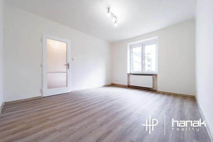 Prodej bytu 2+1, Olomouc, Jungmannova, 52 m2