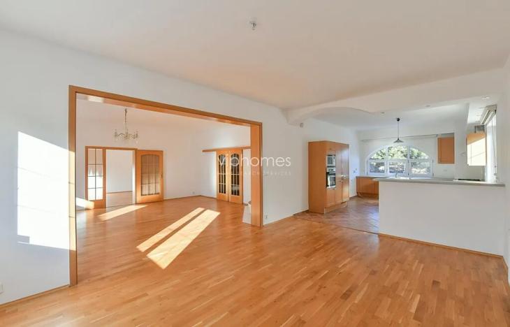 Pronájem vily, Praha - Nebušice, 360 m2