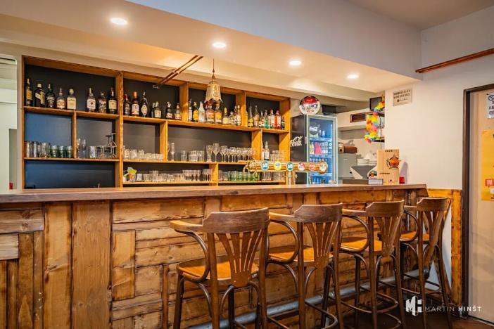 Prodej restaurace, Praha - Strašnice, Gutova, 301 m2