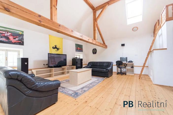 Prodej rodinného domu, Křemže, 450 m2