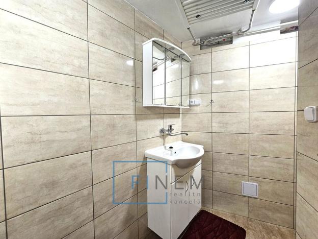 Pronájem bytu 1+1, Kostelec nad Labem, Neratovická, 25 m2